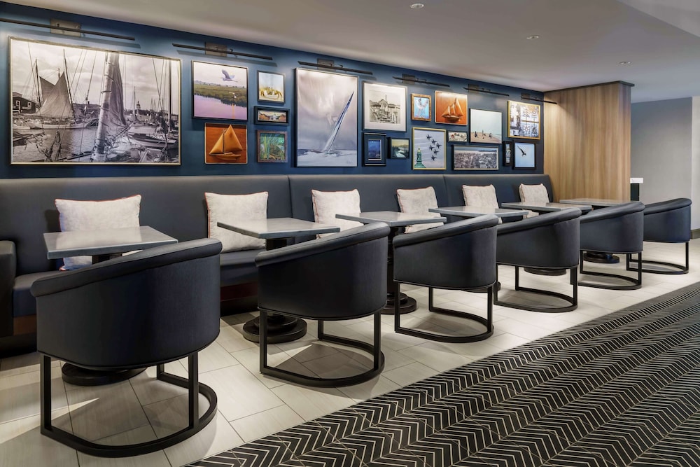 Hilton Garden Inn Annapolis Downtown - photo 32