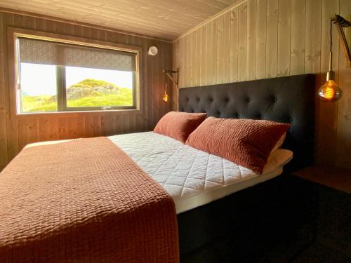 Sunset Panorama Superior Cabin Lofoten — Sand — photo 5
