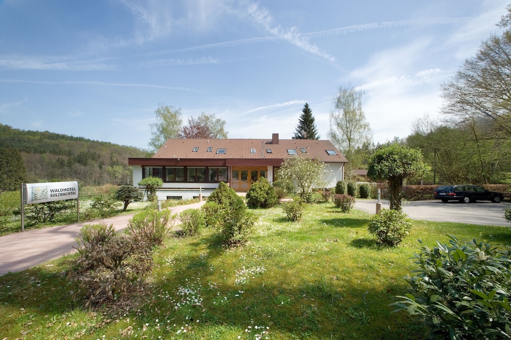 Waldhotel Sulzbachtal — Schonaich