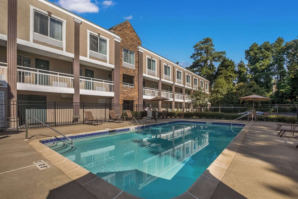 Quality Inn Atlanta Northlake - photo 22