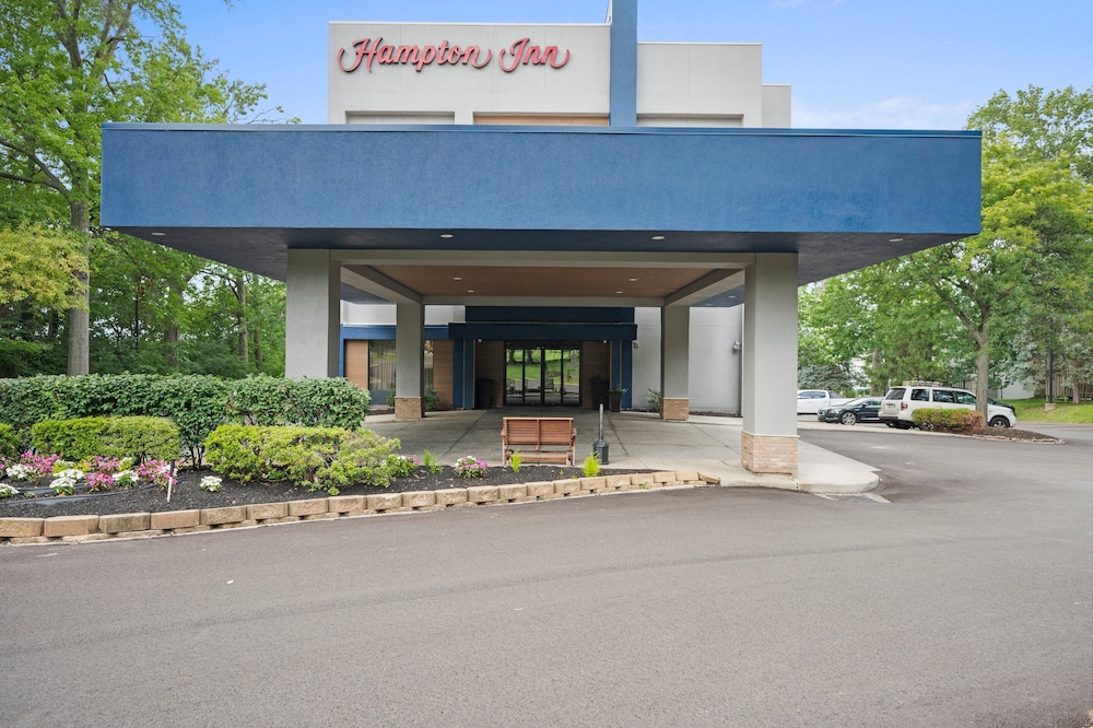 Hampton Inn Cleveland Westlake - photo 35