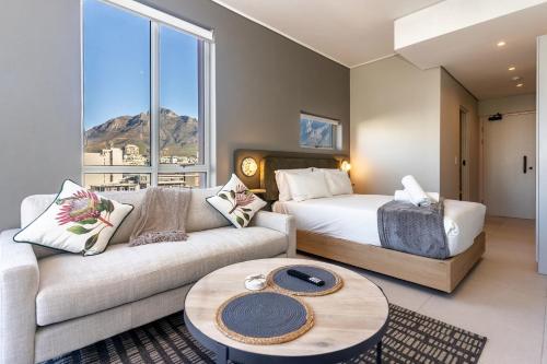 The Rose606: Modern Studio Aprt with Rooftop Pool