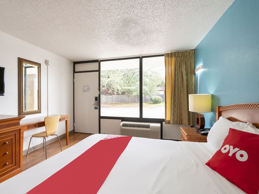 OYO Hotel Bossier City LA Red River - photo 17