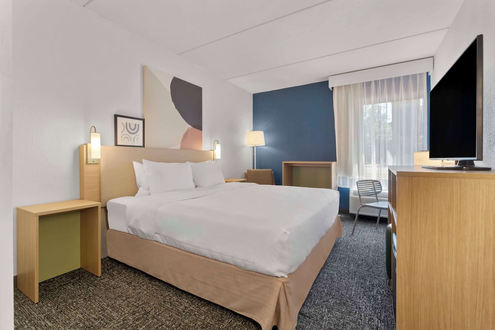 Spark by Hilton Grand Prairie - photo 11