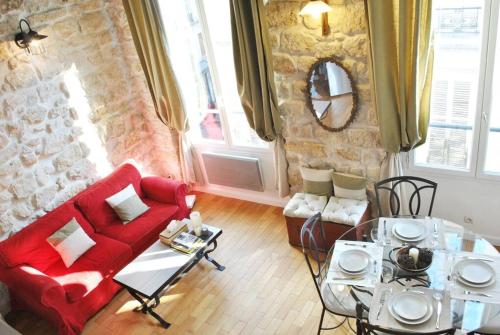 Authentic Apartment Marais — 4-Star Luxury Hotel in Paris, France