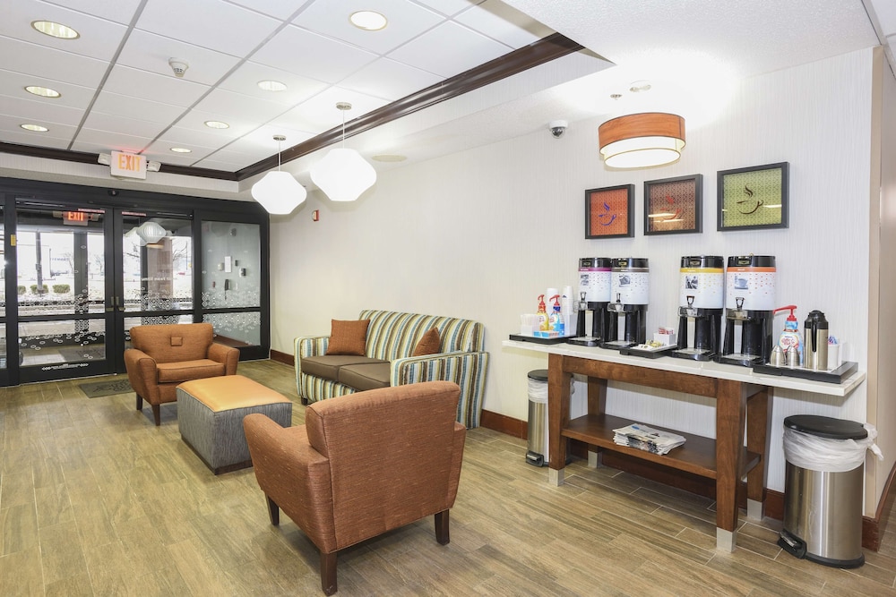 Hampton Inn Cincinnati Eastgate - photo 2