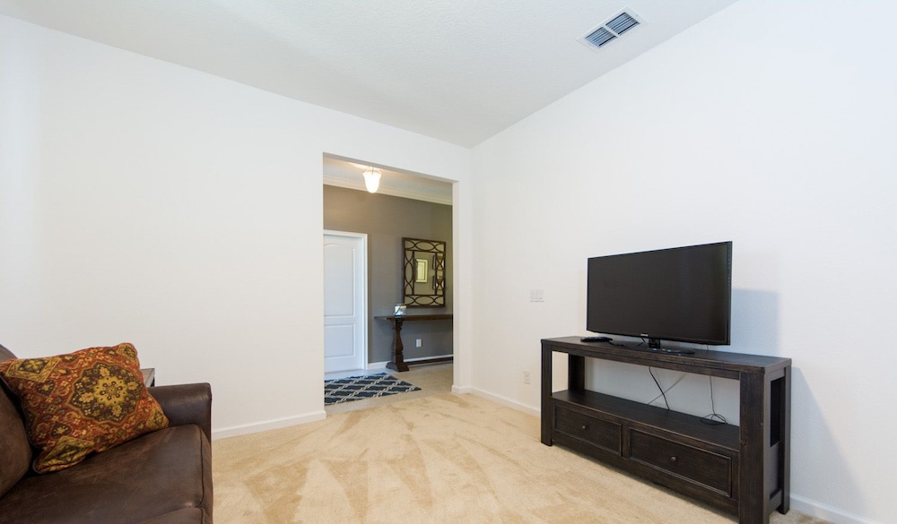 Solterra Resort style Pool Homes - photo 18