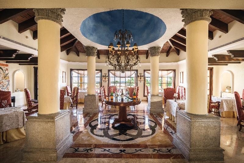 Occidental Royal Hideaway Playacar Adult Only