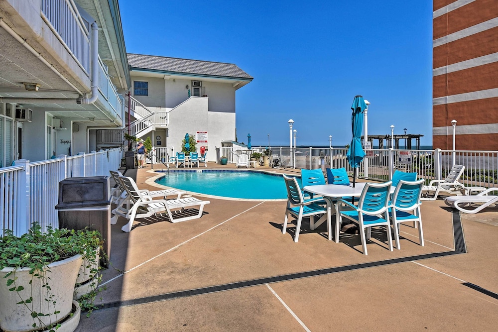 Oceanfront Resort Studio on Virginia Beach - photo 10