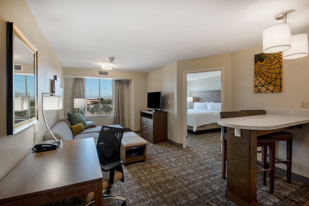 Staybridge Suites Scottsdale Talking Stick by IHG - photo 6