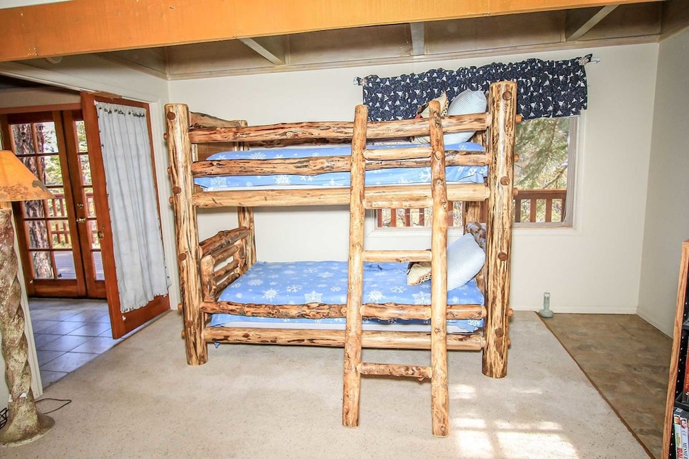 Summit Comfort 1571 by Big Bear Vacations - photo 9