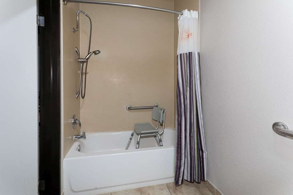 Baymont by Wyndham Henderson Northeast Denver - photo 35