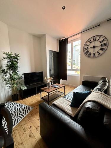 Studio Centre Ville Cosy Neuf 204 21162667 — Saint Etienne