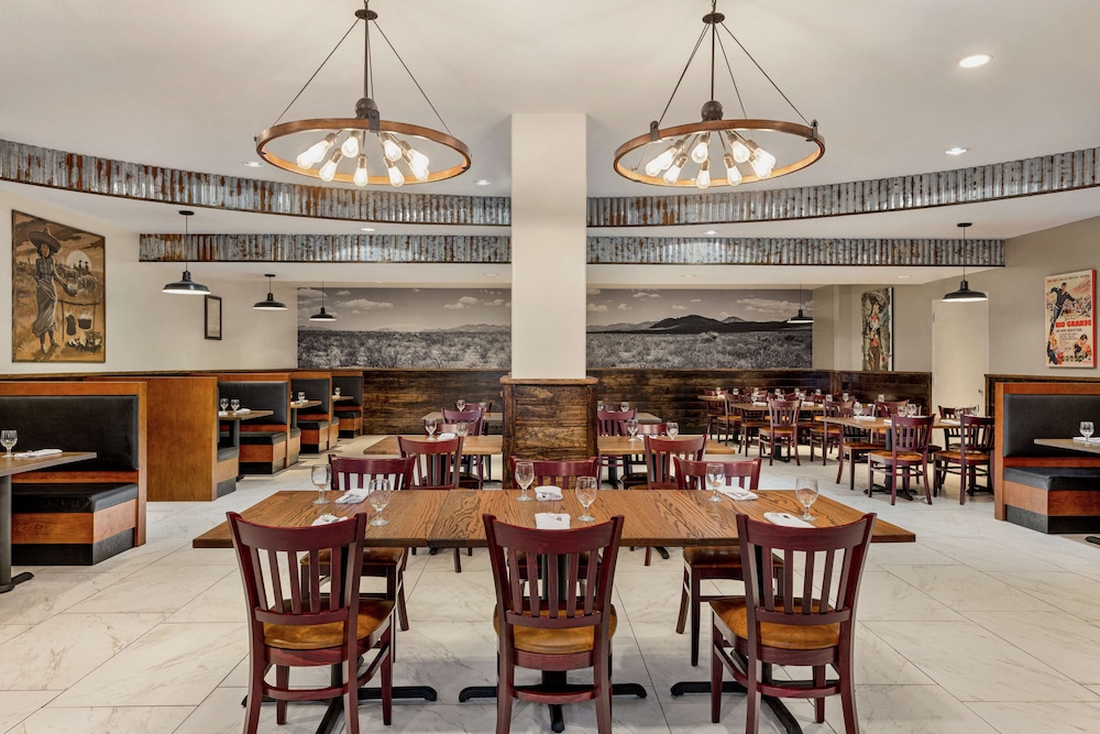 Hilton Garden Inn South Padre Island Beachfront - photo 43