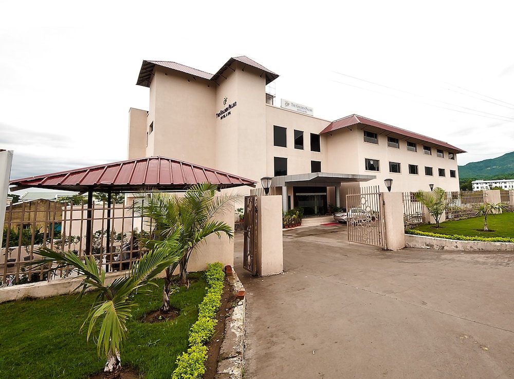 The Golden Palms Hotel And Spa — hotel in Baddi