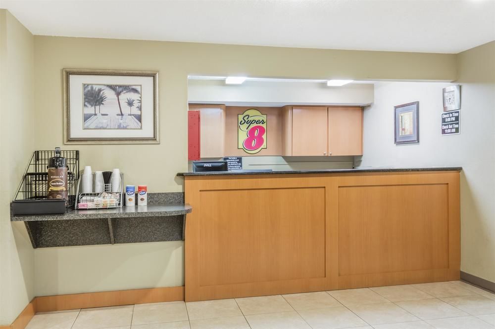Super 8 by Wyndham Panama City - photo 5