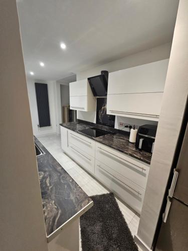 Woolfall heath avenue — 4-Star Luxury Hotel in Liverpool, United Kingdom
