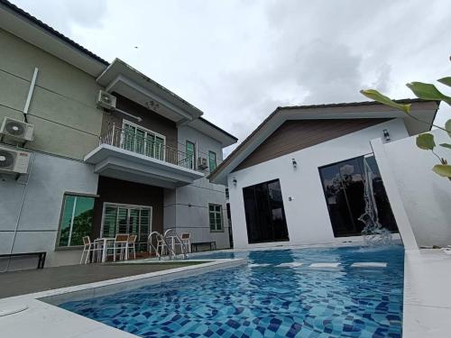 D Villa Alaghapoo — Kuala Terengganu — photo 5