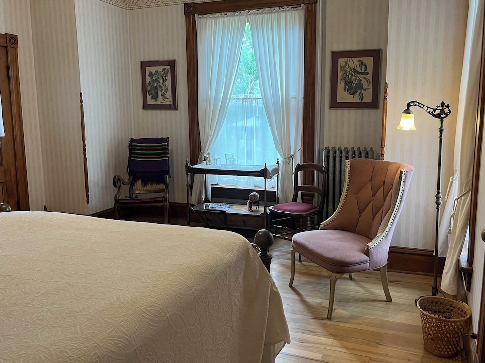 Gable House Bed and Breakfast Inn - photo 44