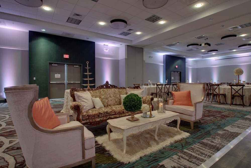 Holiday Inn Peoria At Grand Prairie by IHG - photo 28