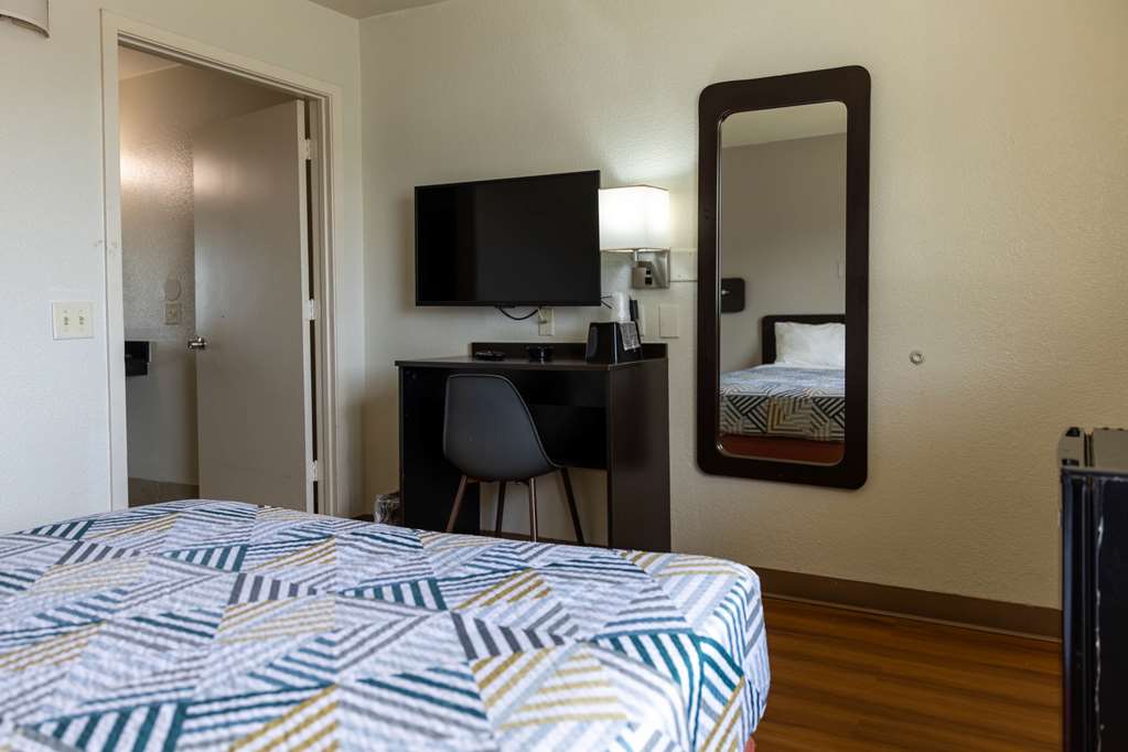 Motel6 Lufkin TX - photo 11