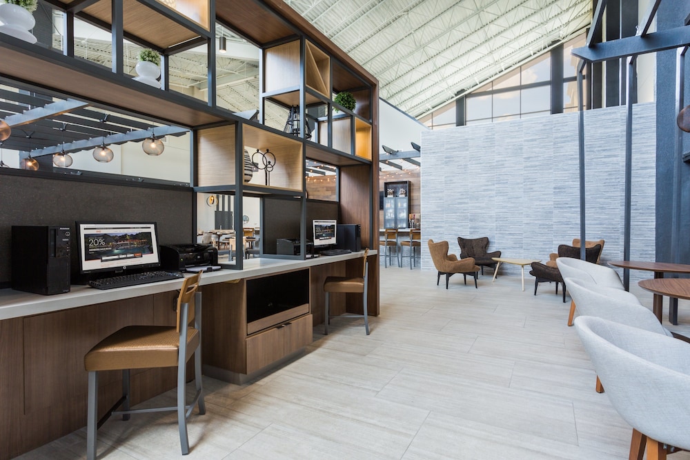 Holiday Inn Roanoke Airport Conference CTR by IHG - photo 24