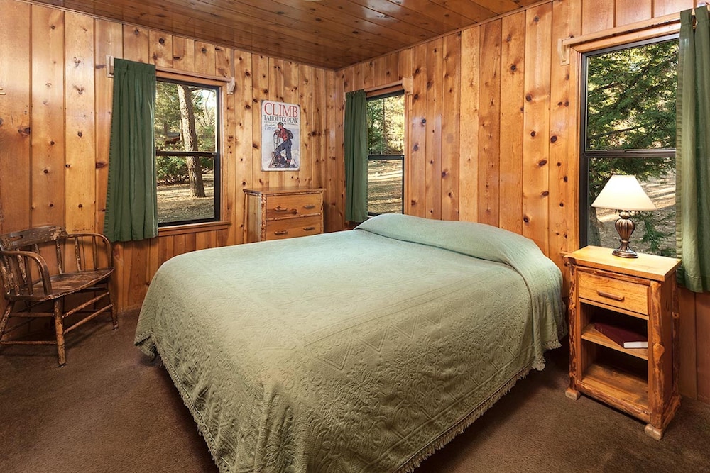 Idyllwild Inn - photo 6