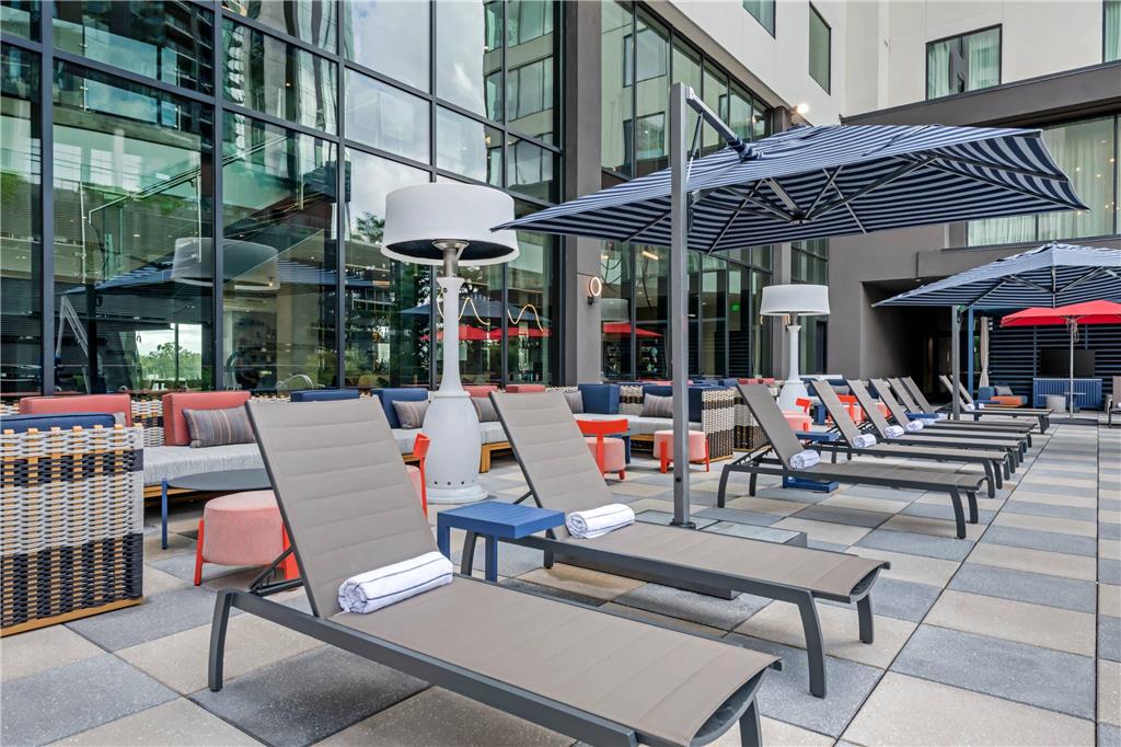 Cambria Hotel Austin Downtown - photo 53