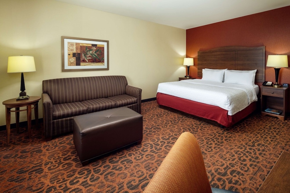 Hampton Inn & Suites Scottsdale at Talking Stick - photo 13