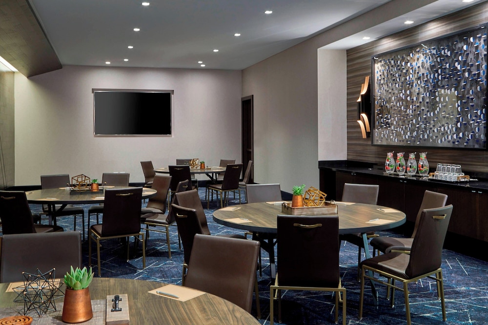 Renaissance Nashville Hotel - photo 137