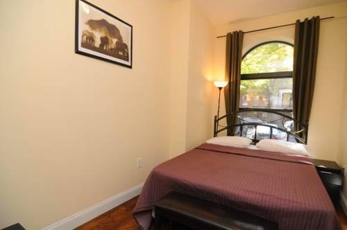 Uptown Central Deluxe