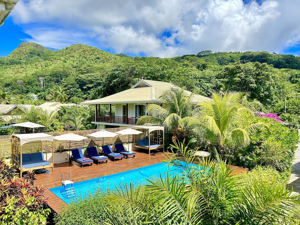 The Seaboards Apartments Seychelles — 4-Star Luxury Hotel in Victoria, Seychelles