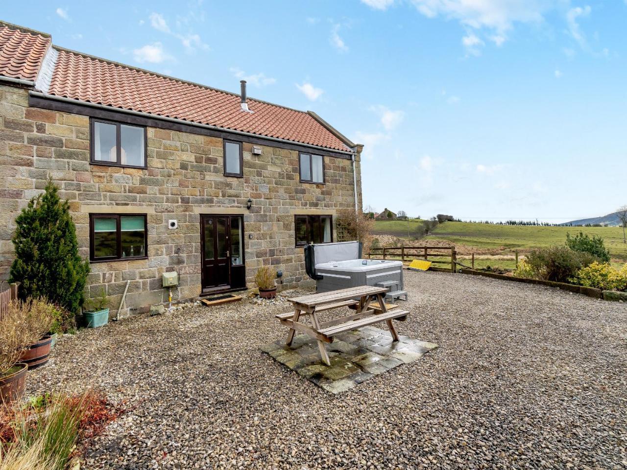 Stable Cottage Uk42936