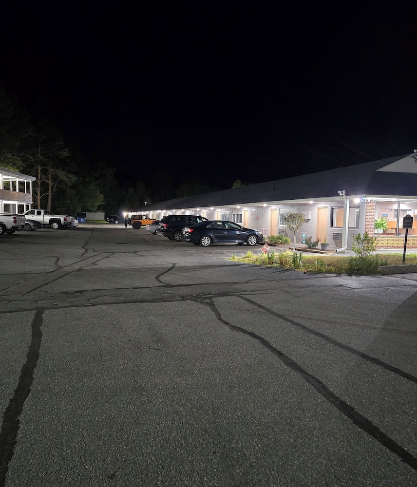 Ayer Motor Inn - photo 33