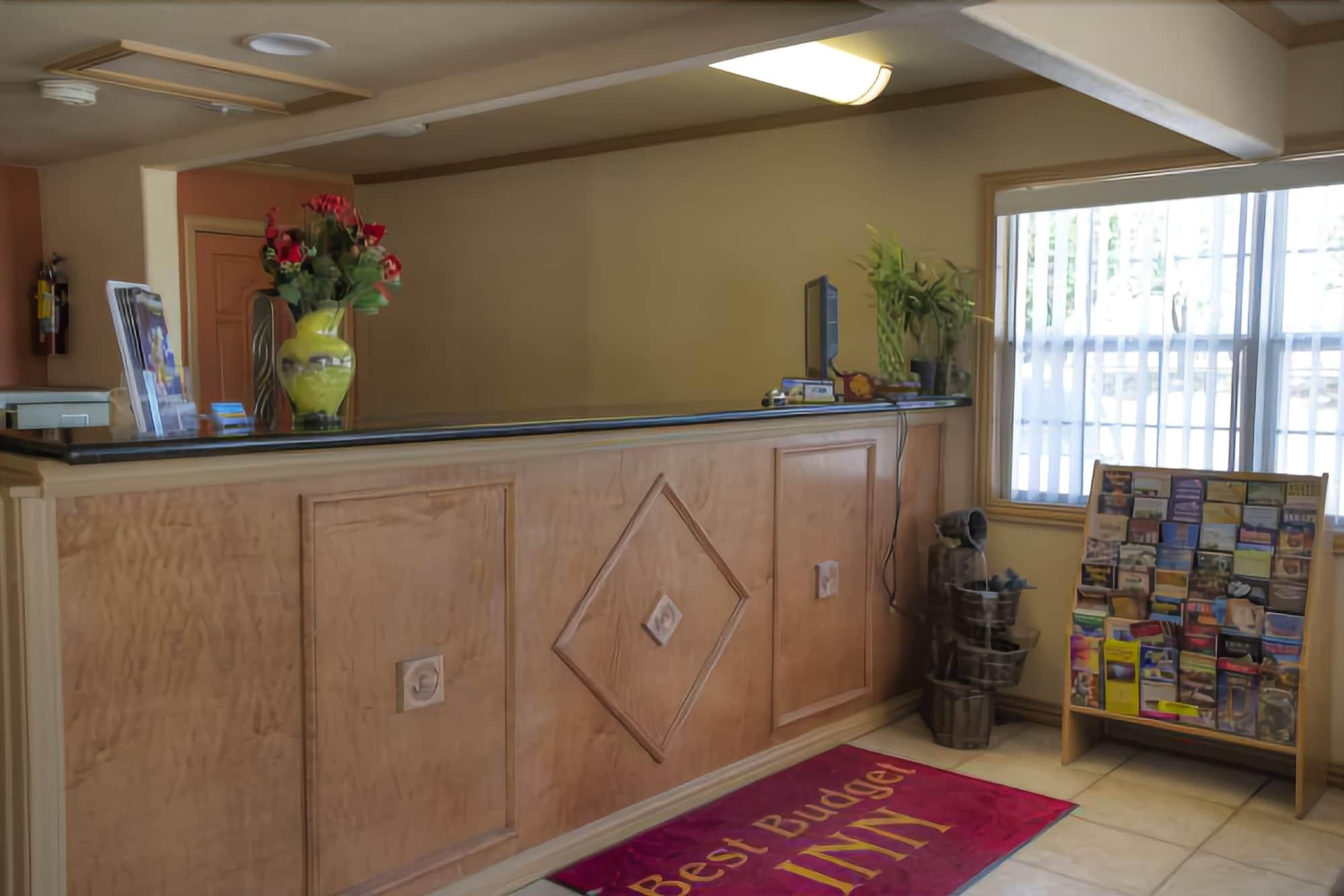 Best Budget Inn Abilene - photo 12