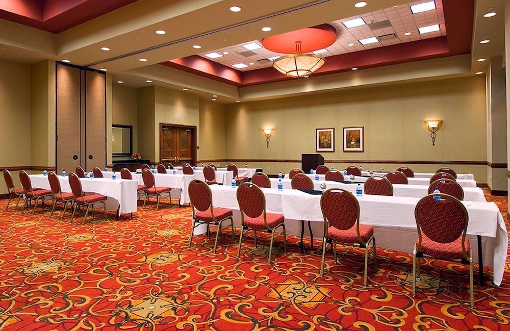 Embassy Suites by Hilton Nashville SE Murfreesboro - photo 44