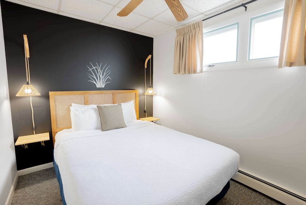 Ocean House Hotel & Motel - photo 63