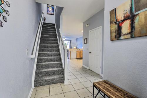 4 Mi to Disney World: Kissimmee Resort Retreat - photo 9