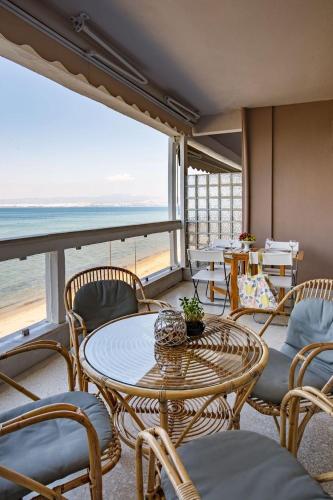 Metaxa Seafront Apartment — 4-Star Luxury Hotel in Peraia, Greece