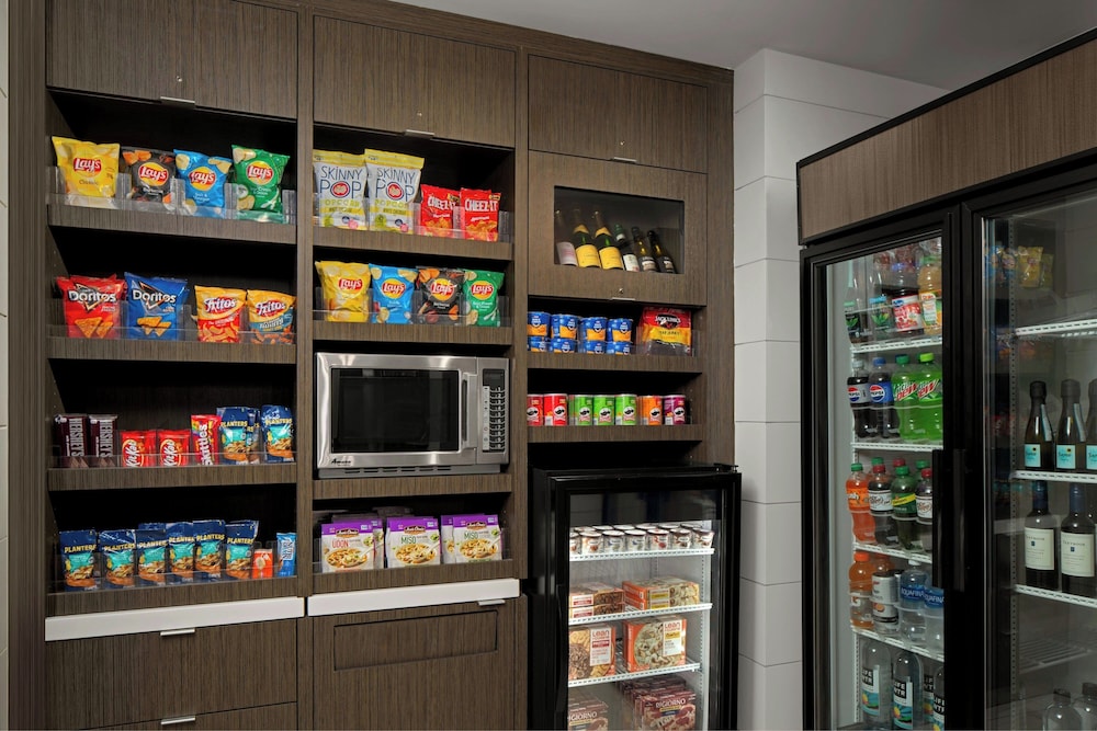 Courtyard by Marriott Charleston Summerville - photo 22