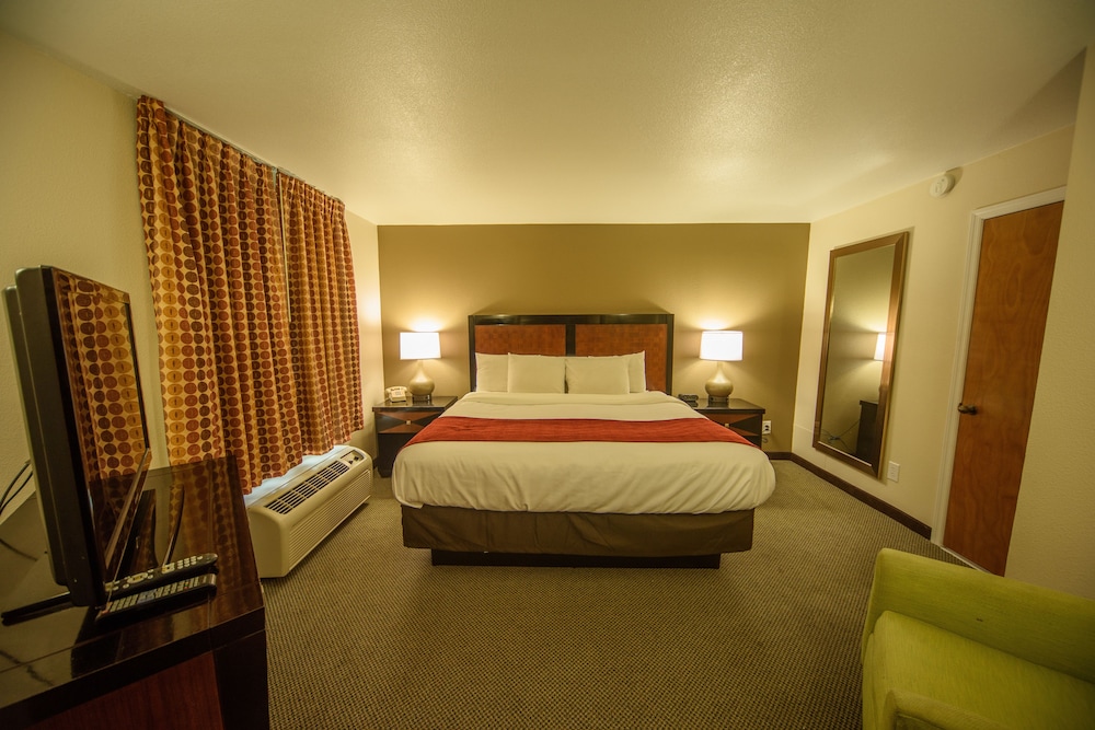 Richland Inn Lawrenceburg - photo 10