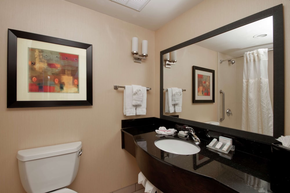 Hilton Garden Inn Oklahoma City Midtown - photo 42