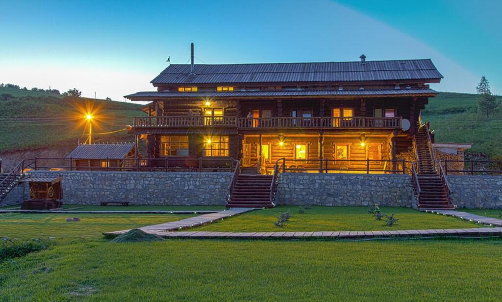 Maral’nik Nikol’skoe in Gorno-Altaysk, Russia