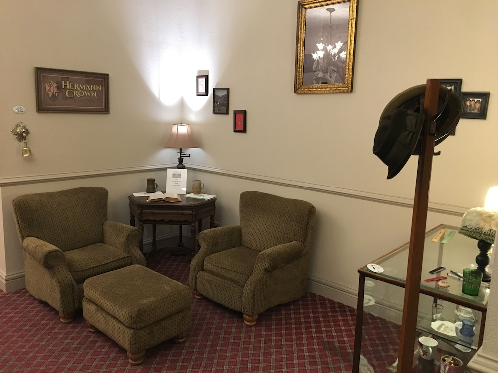 Hermann Crown Suites - photo 279