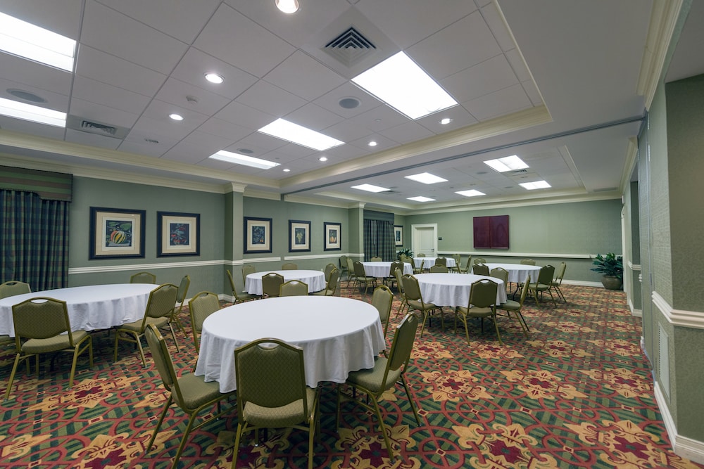 Hampton Inn & Suites Vicksburg - photo 81