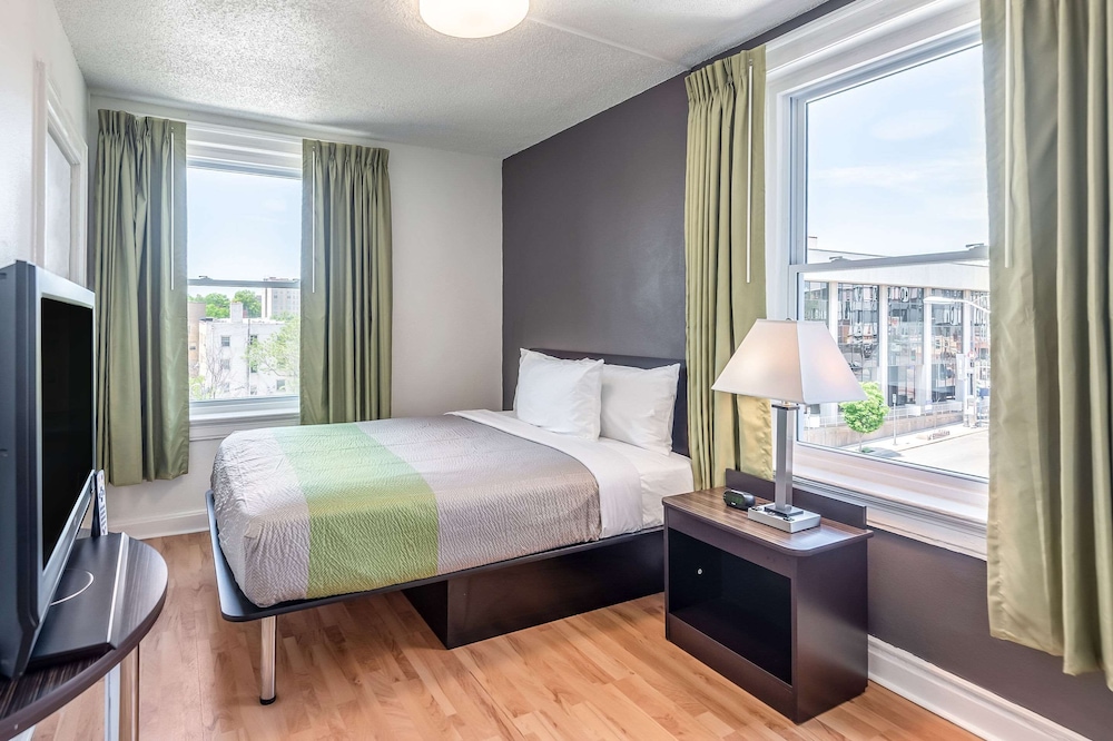 Quality Inn & Suites Kansas City Downtown - photo 9