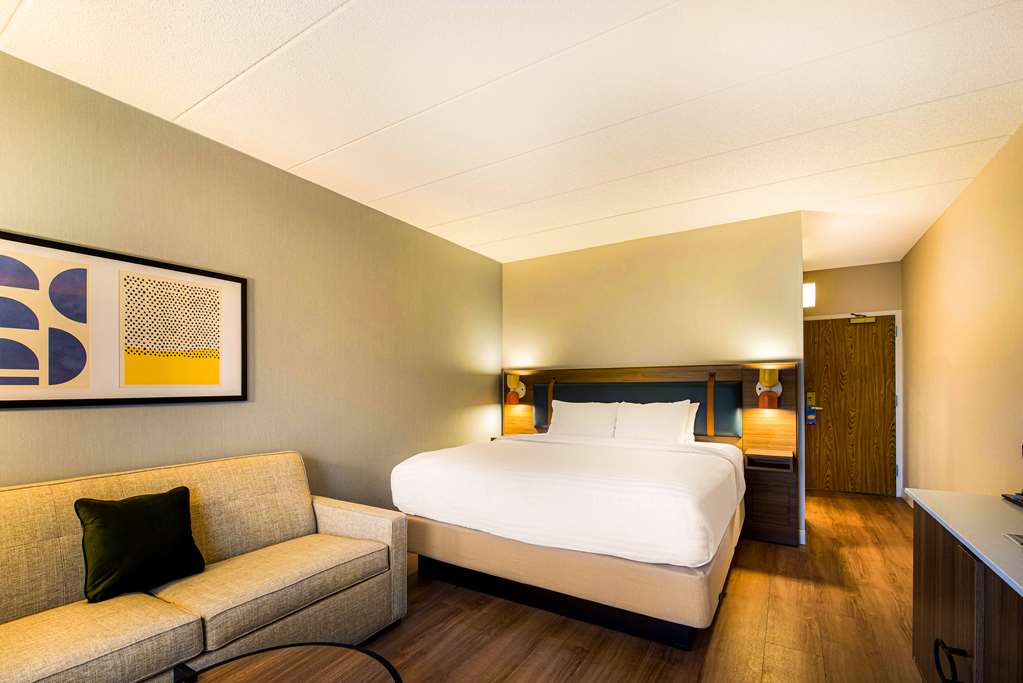 Sonesta Select Philadelphia Airport - photo 14