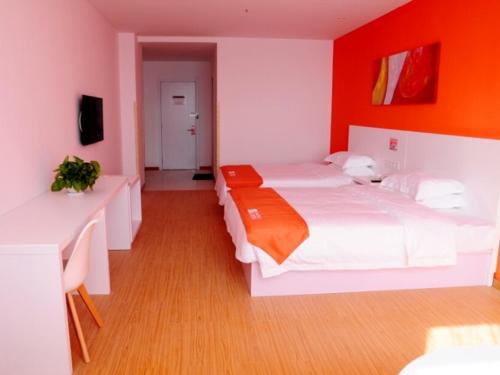Shell Shangxi Xinzhou Dai County 108 State Road Hotel — hotel in Xinzhou