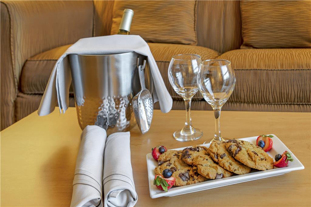 Best Western Royal Plaza Hotel & Trade Center - photo 76