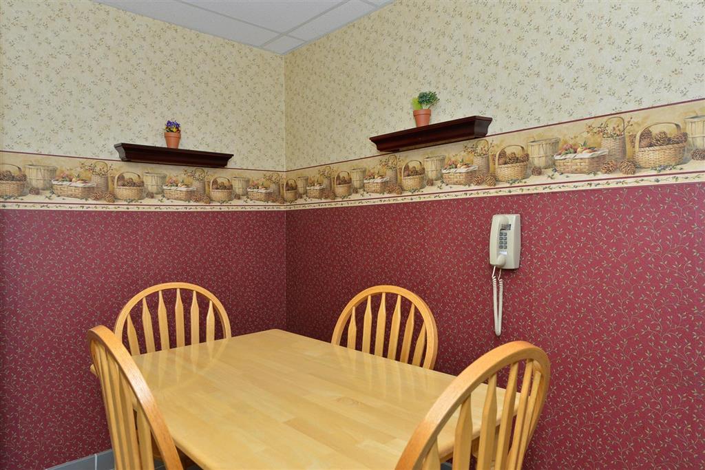 Americas Best Value Inn Kalispell - photo 16